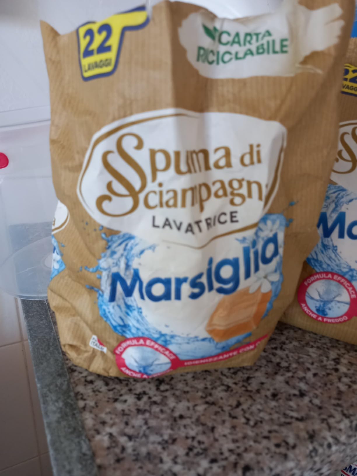 Scontenta e buona